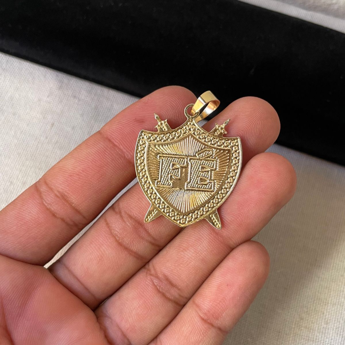 PINGENTE FÉ MEDALHÃO - Imagem 2