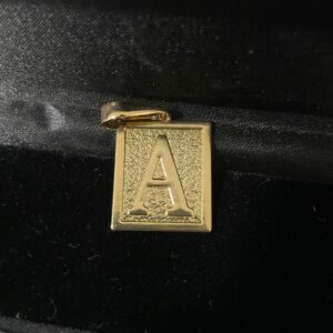 PINGENTE LETRA A
