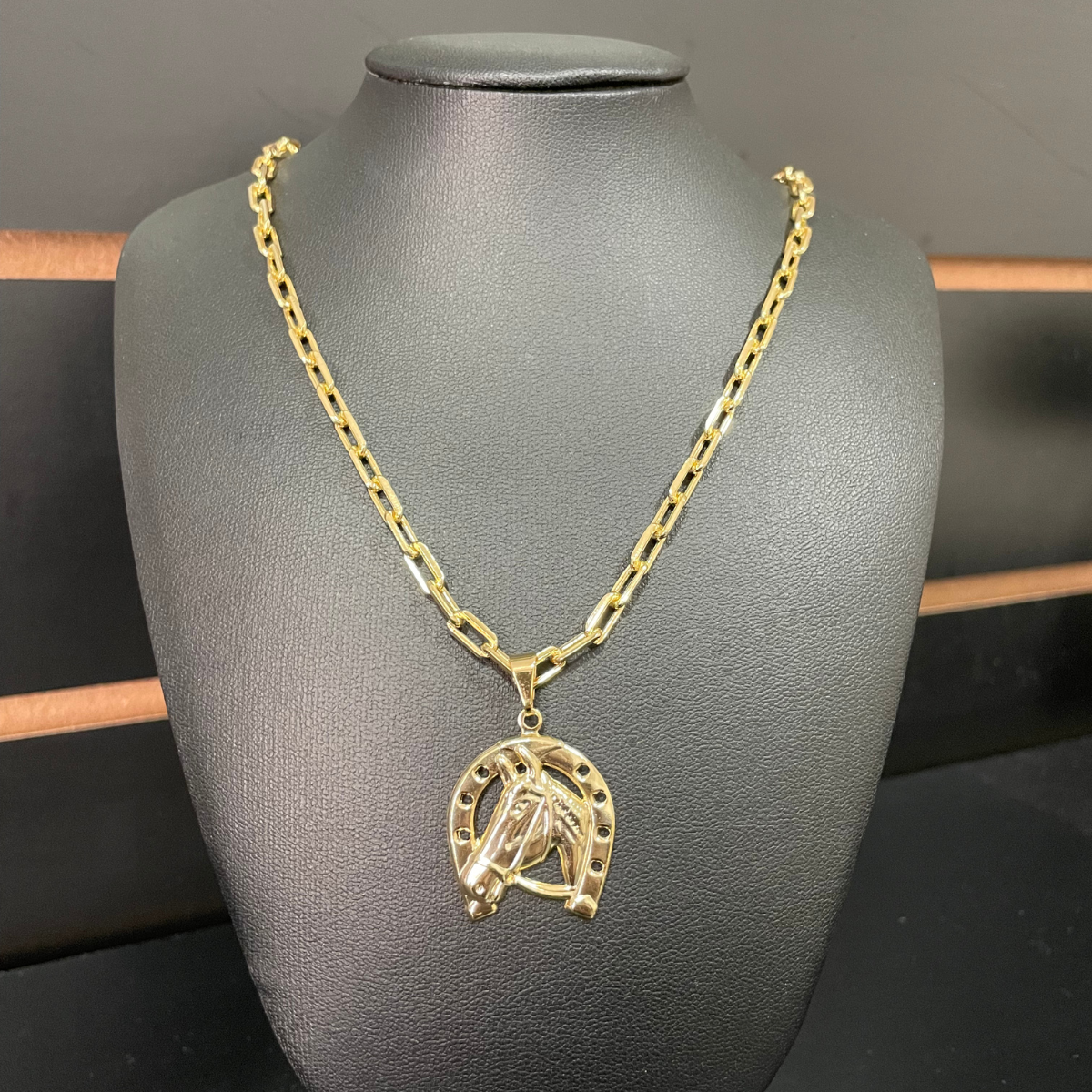 CORENTE TIJOLINHO + P. FERRADURA